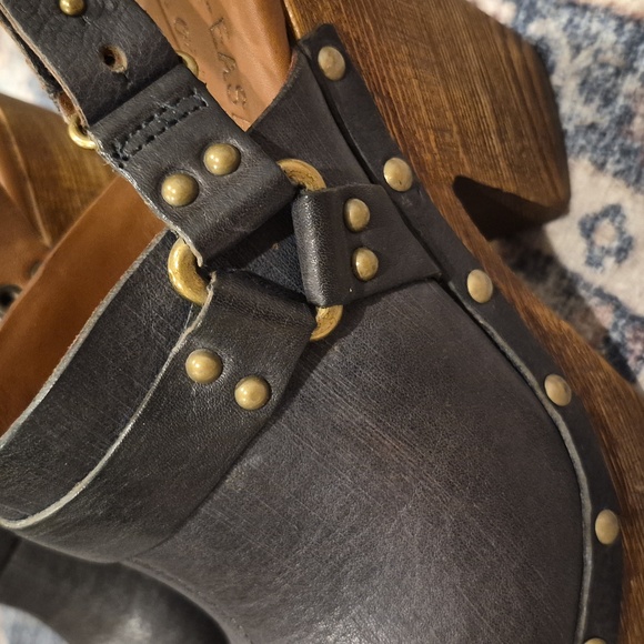 7/7.5 Kork-Ease Carmella Platform Clog Heels in Dark Gray Leather & Brown Wood - Picture 11 of 14